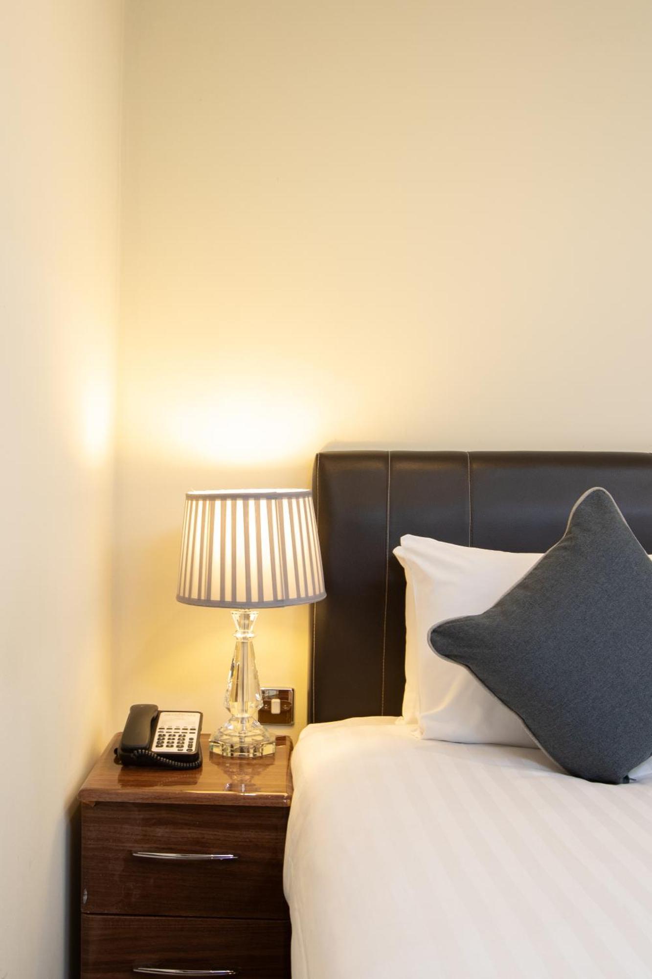 Grand Plaza Serviced 4* Londra