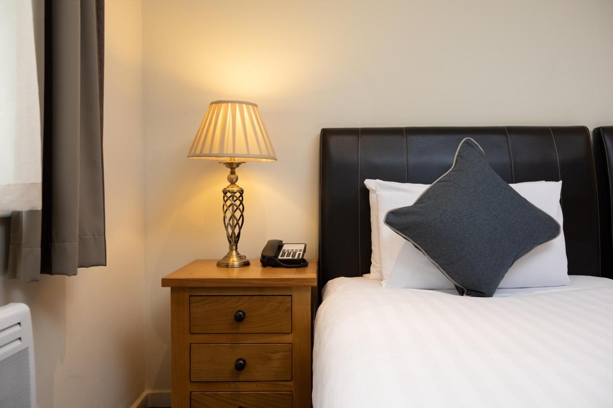 Grand Plaza Serviced Aparthotel Londra